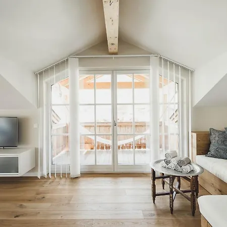 Stolz Chalet *