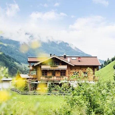 Stolz Chalet