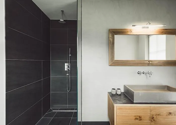 Stolz 샬레 그로살